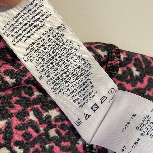 Comfy CHAPS Sleeveless Swing Dress (size M) - Picture 5 of 8